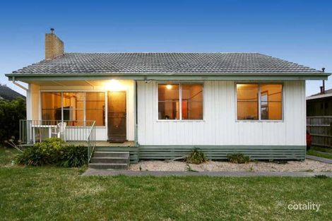 24 Alexandra Ave, Sale, VIC 3850