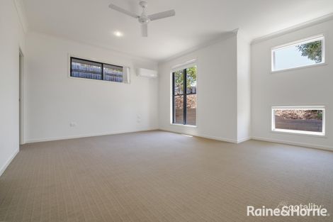 Property photo of 6 Kroombit Terrace New Auckland QLD 4680