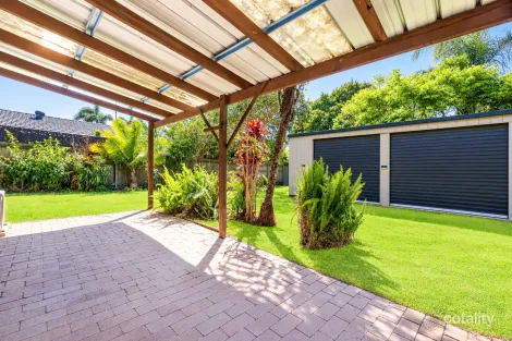 23 Lisa St, Redland Bay, QLD 4165
