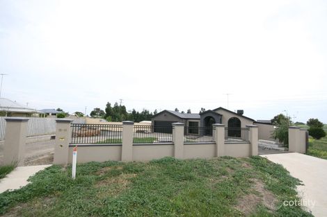 18-19 Chandon Ct, Waurn Ponds, VIC 3216