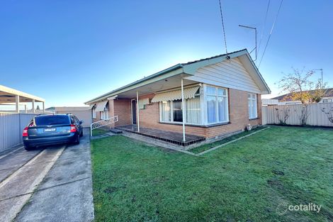 2 Stamford St, Wendouree, VIC 3355