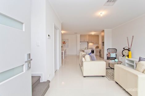 Property photo of 16 Bradley Terrace Lightsview SA 5085