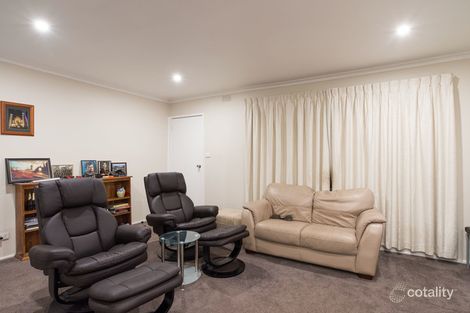 Property photo of 4/5 Felix Grove Mooroolbark VIC 3138