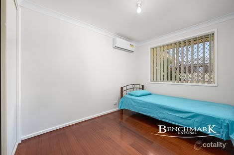 Property photo of 11 Cliveden Court Wattle Grove NSW 2173