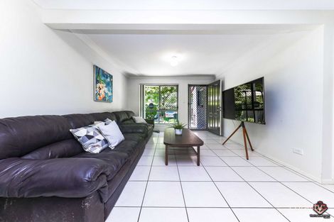 Property photo of 24/2311 Logan Road Eight Mile Plains QLD 4113