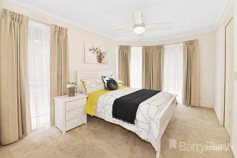 Property photo of 2/2 Maureen Street Mount Waverley VIC 3149