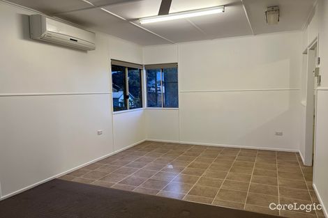 Property photo of 27 West Street Childers QLD 4660