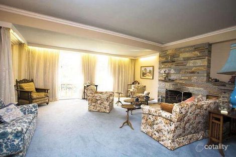 Property photo of 31 Leyland Road Mount Waverley VIC 3149