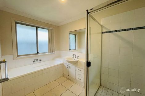 Property photo of 31 Seagreen Drive Coomera QLD 4209