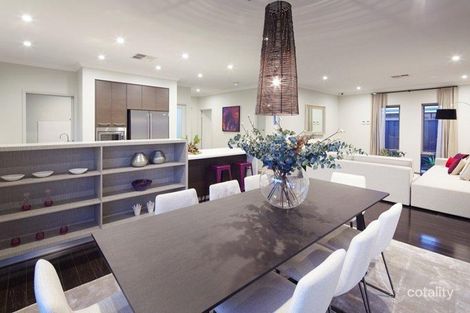 Property photo of 8 Minstrell Way Madora Bay WA 6210