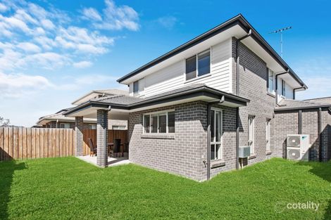 12 Mayfair St, Tallawong, NSW 2762