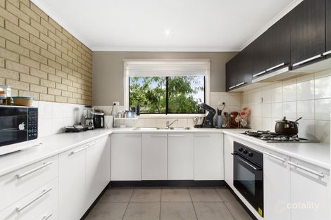 Property photo of 2/2 Barbor Court Traralgon VIC 3844