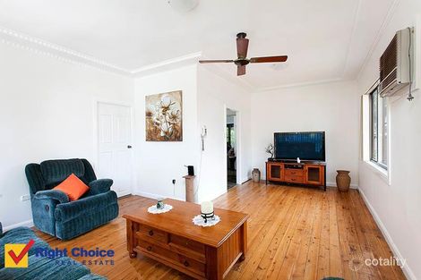 Property photo of 70 Parkes Street Oak Flats NSW 2529
