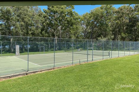 Property photo of 215 Cams Boulevard Summerland Point NSW 2259