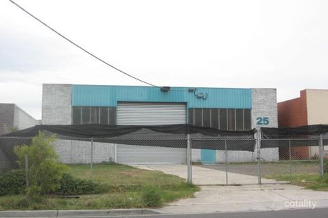 25 Tarnard Dr, Braeside, VIC 3195