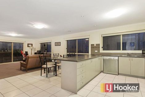 Property photo of 2/80 Eagle Drive Pakenham VIC 3810
