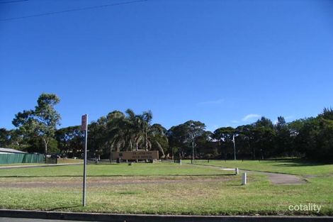 16 Macquarie St, Albion Park, NSW 2527