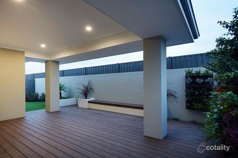 Property photo of 8 Sicily Pass Hocking WA 6065