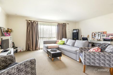 Property photo of 1/96 Cambridge Crescent Wyndham Vale VIC 3024