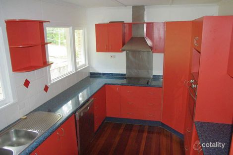 Property photo of 7 Dumbarton Drive Kenmore QLD 4069