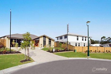 Property photo of 33 Dinnigan Crescent Durack QLD 4077