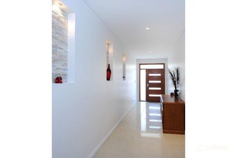 Property photo of 8 Pine Court Mawson Lakes SA 5095