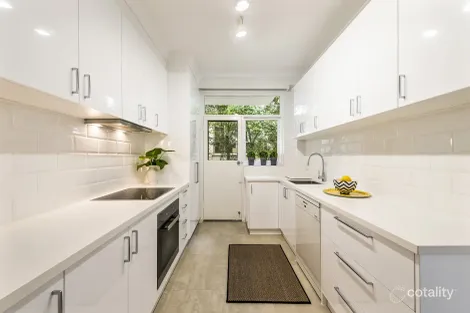 Property photo of 3/2 Maple Grove Toorak VIC 3142