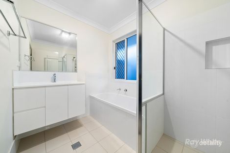 50 Darlington Dr, Yarrabilba, QLD 4207