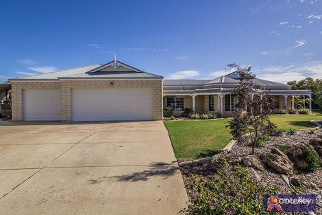 Property photo of 10 Lipscombe Close Golden Bay WA 6174