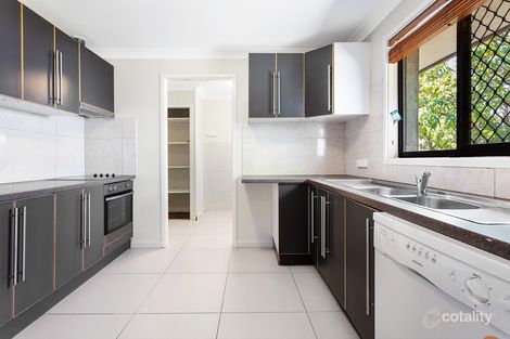 Property photo of 3 Ocean View Street Benowa QLD 4217