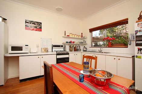 Property photo of 8 Strzelecki Crescent Narrabundah ACT 2604