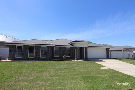 33 Wiveon St, Gobbagombalin, NSW 2650