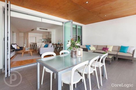 Property photo of 435 Esplanade Manly QLD 4179