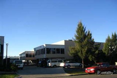 4 Centre Pl, Wetherill Park, NSW 2164