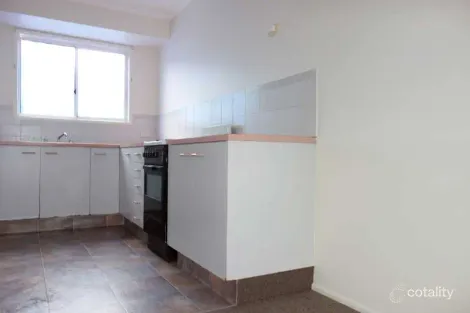 Property photo of 9/11 Monash Road Loganlea QLD 4131