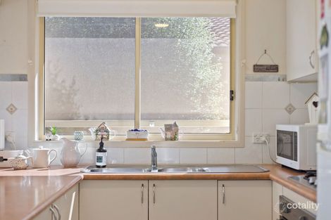 Property photo of 4 Hoff Place Dunlop ACT 2615