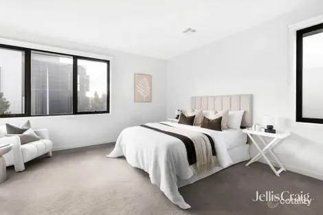 Property photo of 36 Latrobe Avenue Alphington VIC 3078