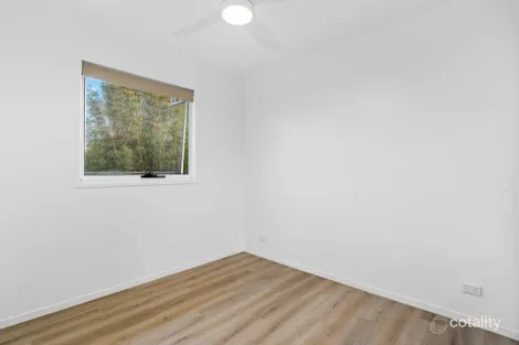 Property photo of 61 Cambridge Street Rocklea QLD 4106