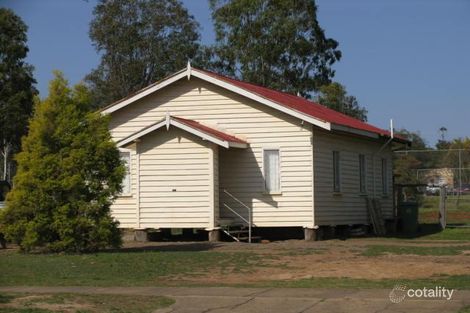 114 Burnett St, Nanango, QLD 4615
