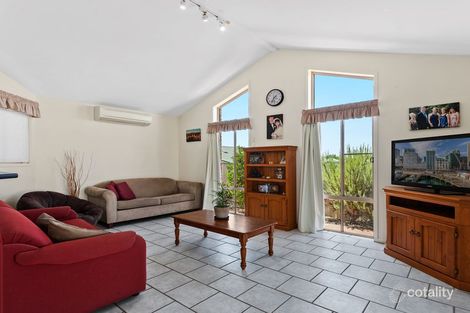 Property photo of 9 Willmington Court Middle Ridge QLD 4350
