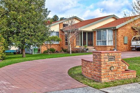 17 Willowdene Cl, Somerville, VIC 3912