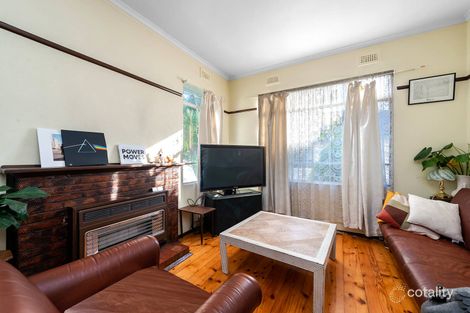 Property photo of 8 Heather Avenue Ashwood VIC 3147