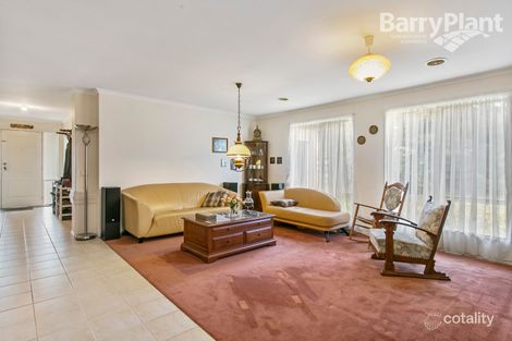 Property photo of 4 Eaton Place Narre Warren VIC 3805