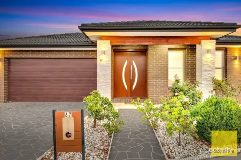 67 Diamond Pde, Cobblebank, VIC 3338