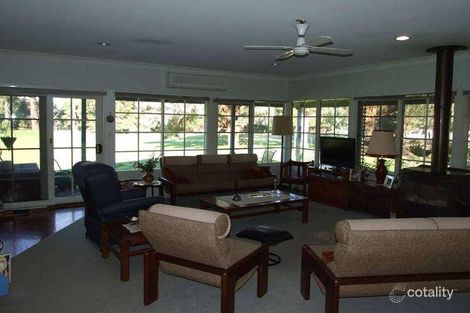 Property photo of 11 Stuart Road Tyabb VIC 3913
