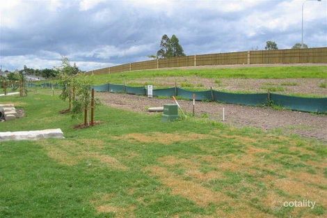 Property photo of 8 Copmanhurst Place Sumner QLD 4074