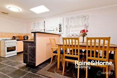 Property photo of 12 Eringa Court Craigmore SA 5114