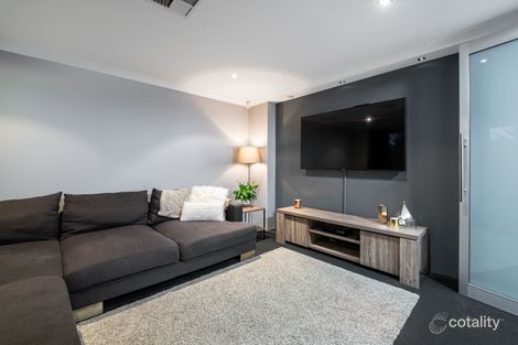 Property photo of 17 Tullamore Drive Darch WA 6065
