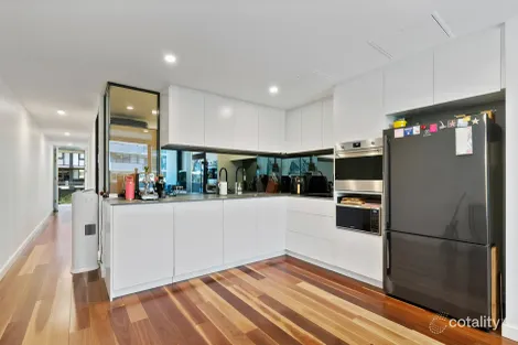 Property photo of 110/4 Anzac Park Campbell ACT 2612