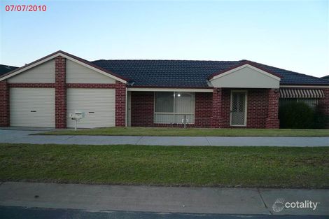 4 Prestwick Pl, West Wodonga, VIC 3690